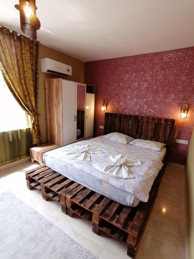 Aziz Konaklama Antalya Exterior photo